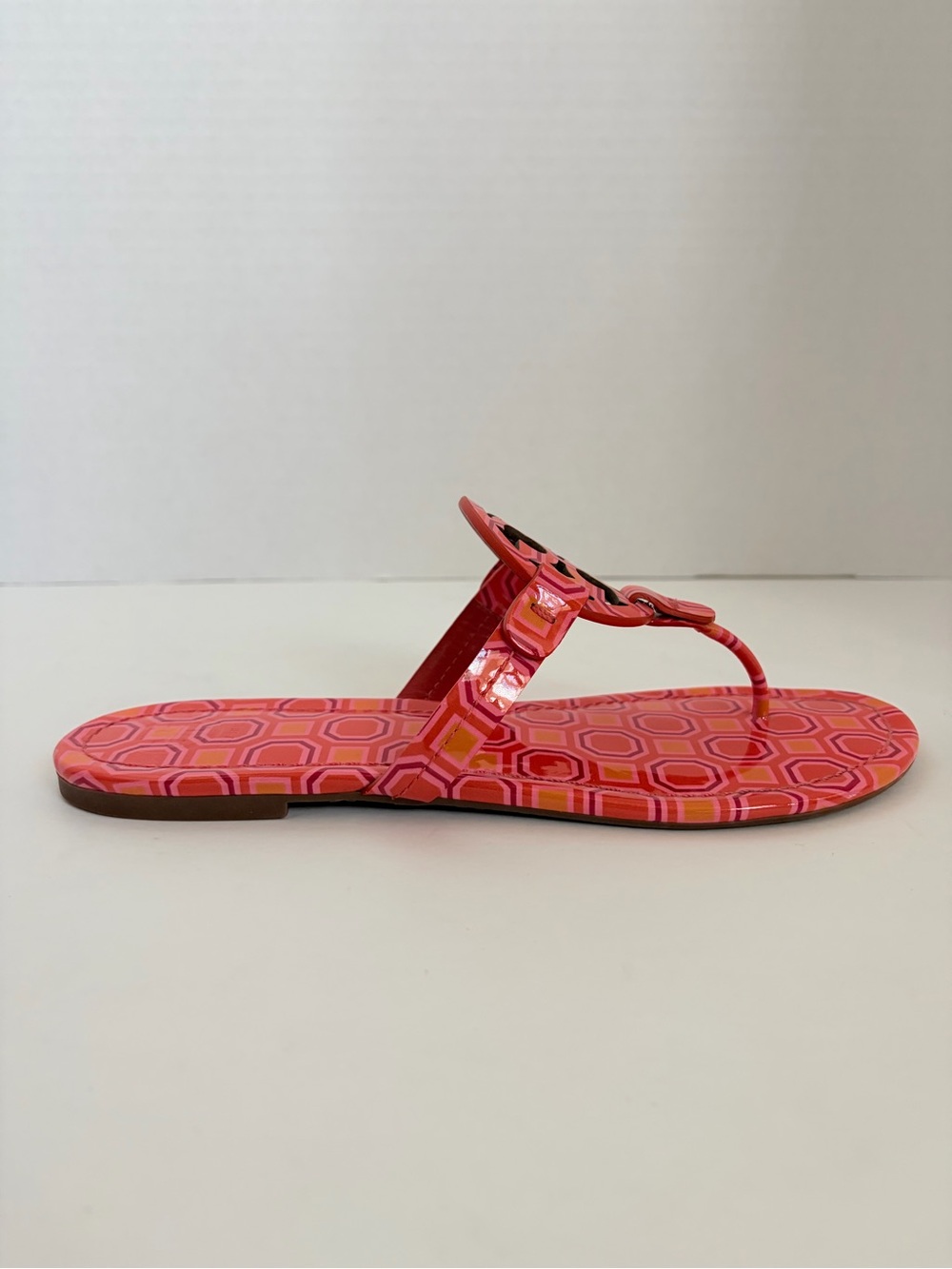 Tory Burch Miller Sandals Flip Flop Geometric Printed Leather Orange Pink Size 8 - Picture 8 of 14